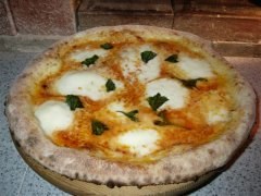 pizzaピッツァ=マルゲリータ